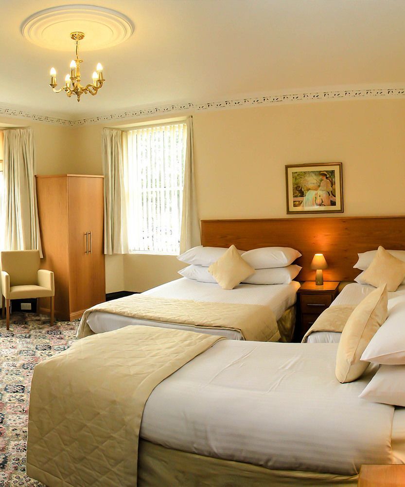 Atholl Villa Guest House Питлохри Екстериор снимка