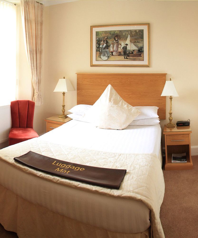 Atholl Villa Guest House Питлохри Екстериор снимка